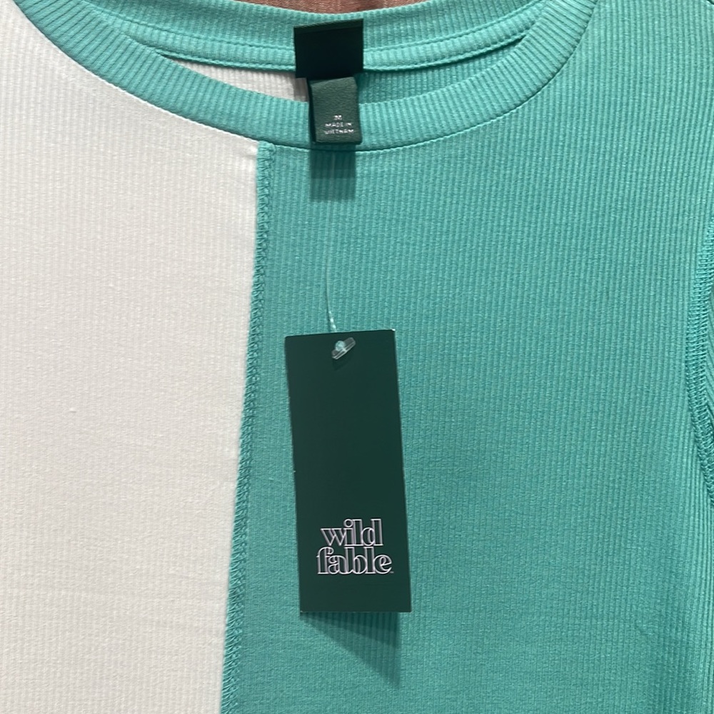Wild Fable Long Sleeve - Picture 3 of 5